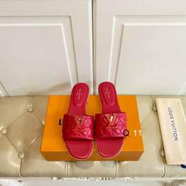 Picture of Louis Vuitton Slippers _SKULVsz35-40Y0125423
